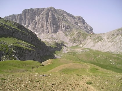 timfi mounatain refuge d georgoulis parque nacional del vikos aoos