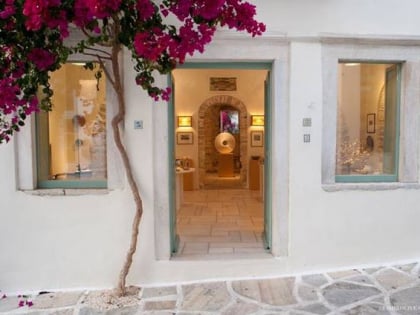 fish olive gallery naxos