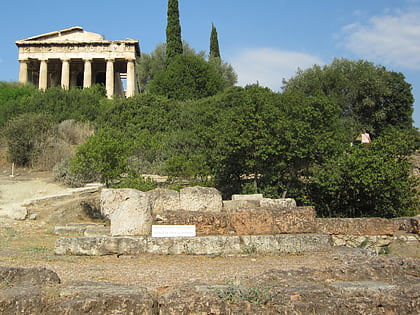 temple dapollon patroos athenes