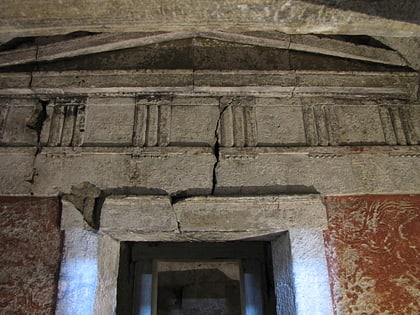 macedonian tombs