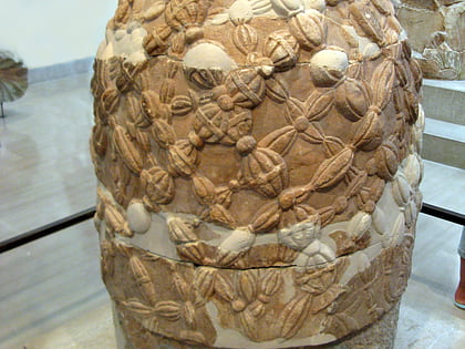 omphalos of delphi delfy