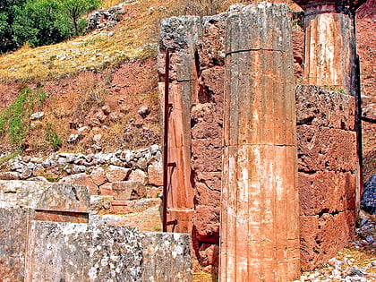 temple dathena pronaia delphes