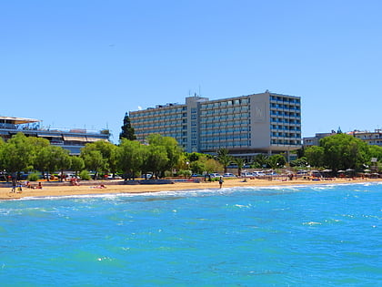 astir beach vouliagmeni