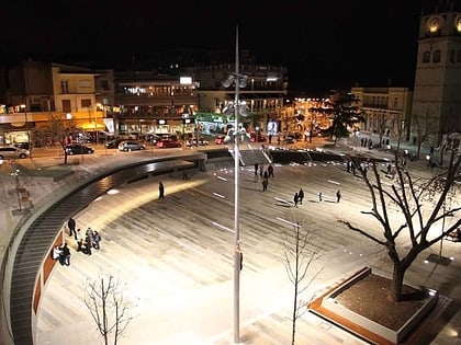 Nikis Square
