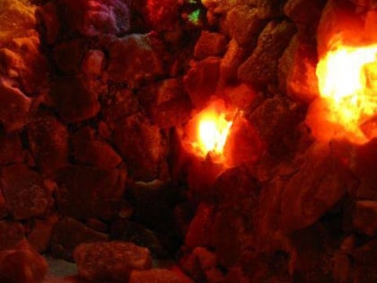 alatospelaio glyphadas salt cave glyfada athenes