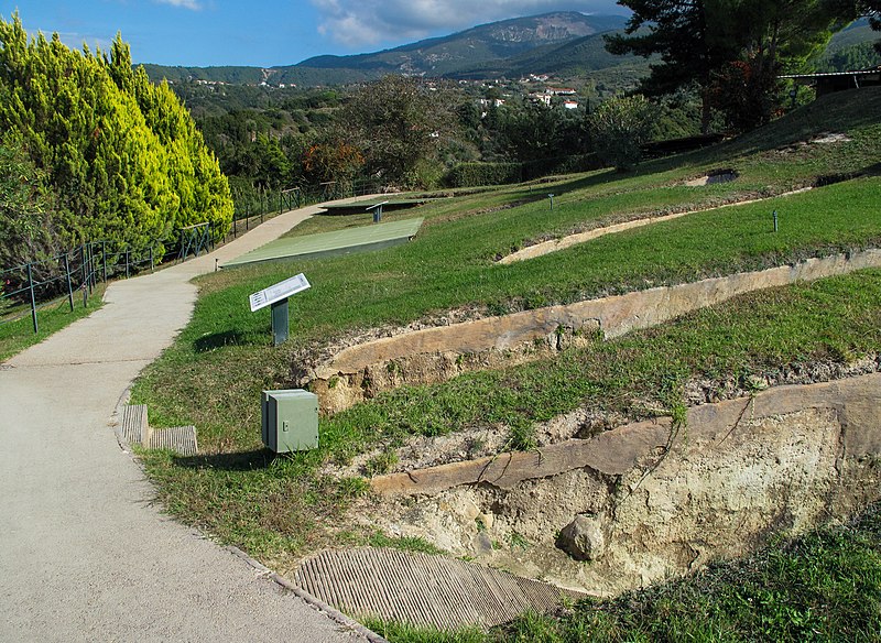 Mycenaean cemetery of Voudeni