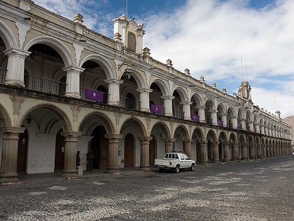 palacio de los capitanes generales antigua guatemala