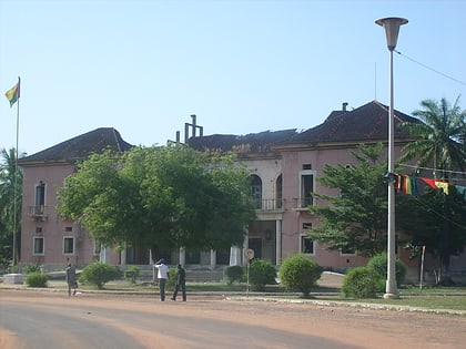 palacio presidencial de guinea bisau