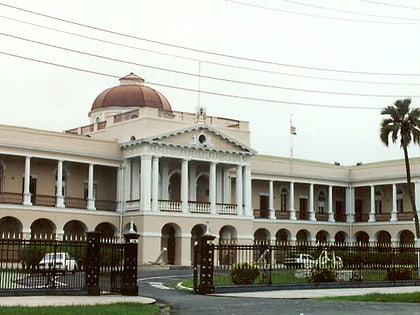 edificio del parlamento de guyana georgetown