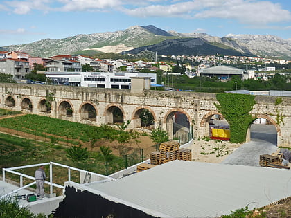aqueduct of diocletian split