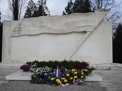 Tomb of the People's Heroes
