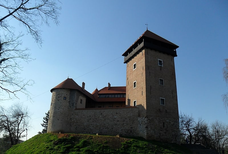 dubovac castle karlovac