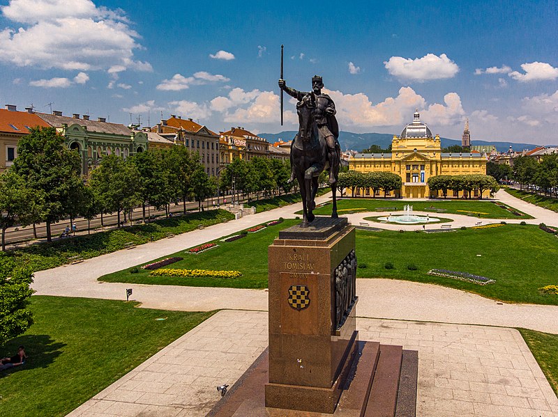 King Tomislav Square