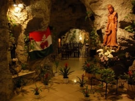 Cave Chapel