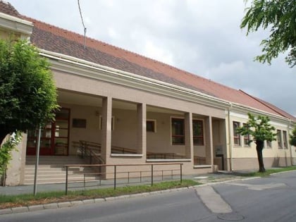 Mór Jókai Town Library