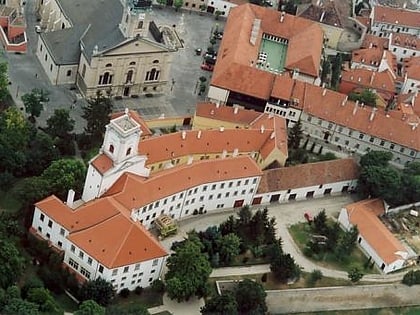 bishops castle and palace gyor