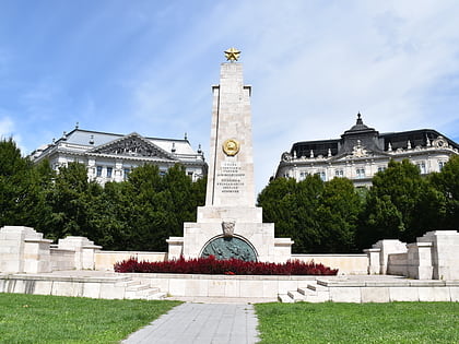 plaza de la libertad budapest