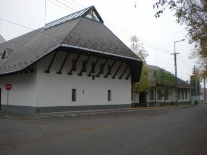 VOKE Batsányi János Művelődési és Oktatási Központ