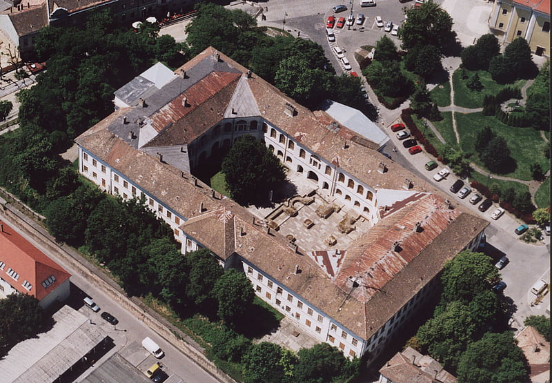 szekszard abbey