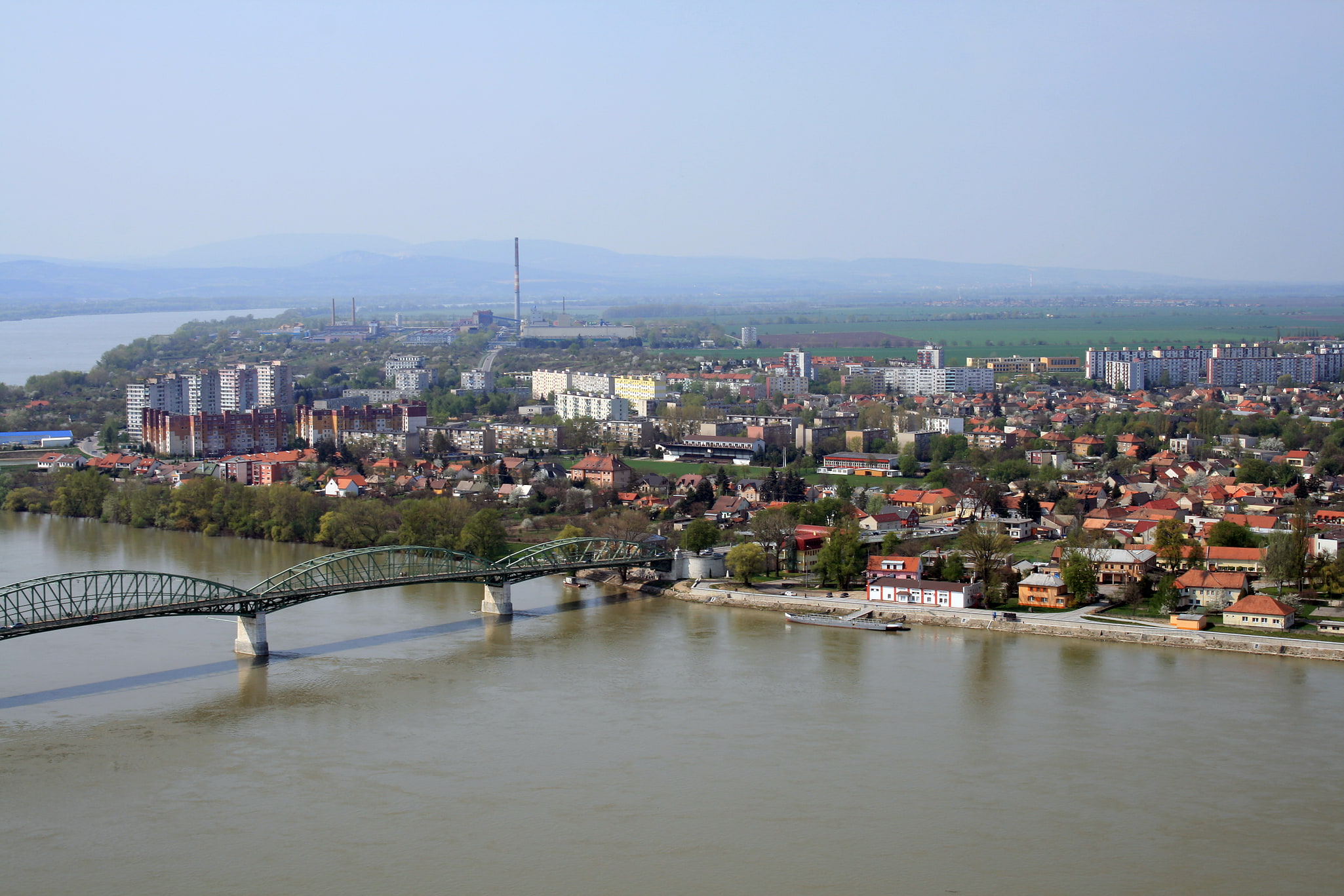 Ostrzyhom, Węgry