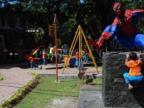 Taman Superhero