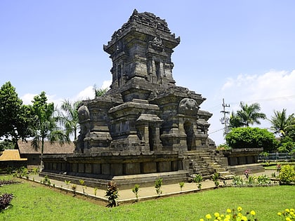 temple de singosari malang