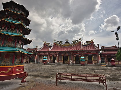 Gunung Timur Temple