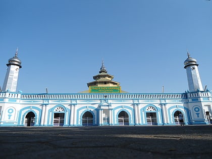ganting grand mosque padang