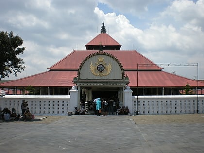 kauman great mosque yogyakarta