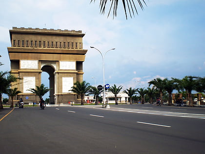 Simpang Lima Gumul Monument