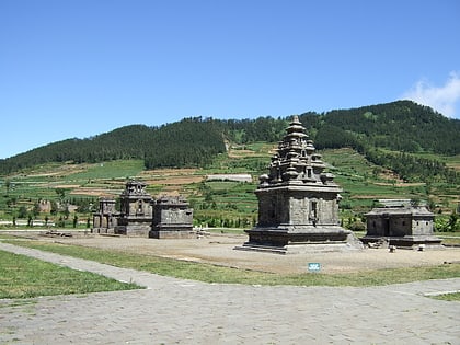 dieng temples dieng plateau