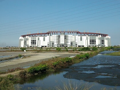 Gelora-Bung-Tomo-Stadion