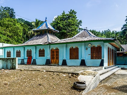 Saka Tunggal Mosque