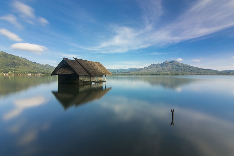 lac batur trunyan