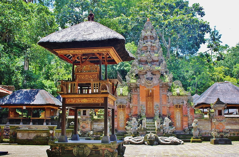 main temple ubud monkey forest