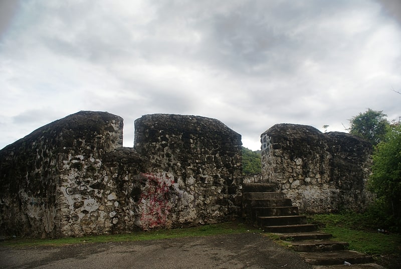 otanaha fortress kota gorontalo