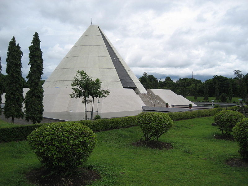 Museo y monumento Yogya Kembali