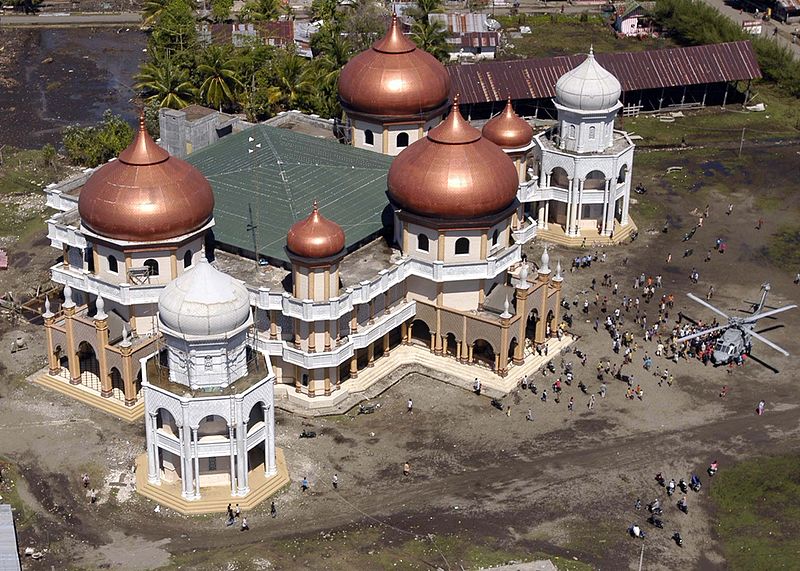 Baitul Makmur Meulaboh Grand Mosque