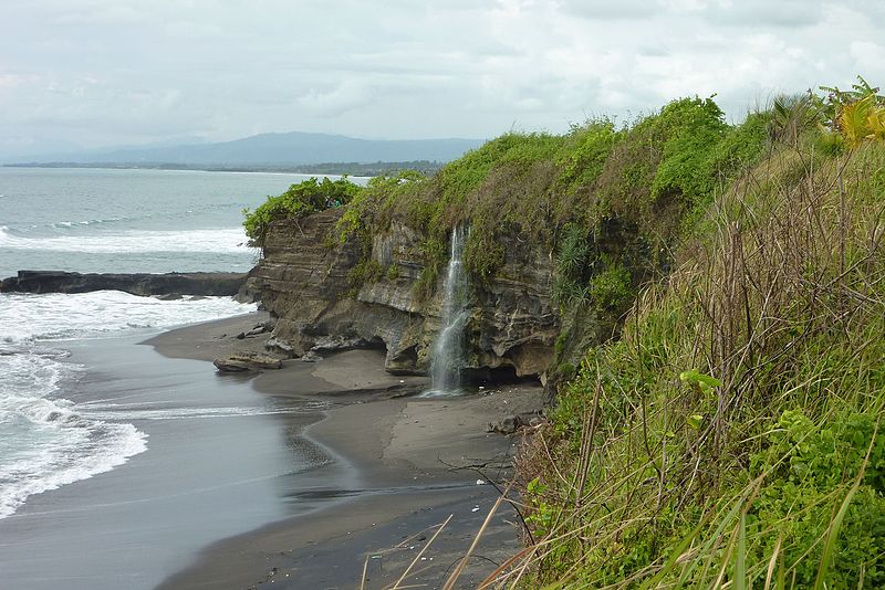 Tanah Lot Beach