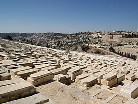 mount of olives jewish cemetery jerusalem