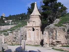 tomb of absalom jerusalem