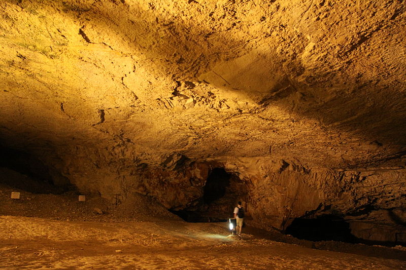 Cueva de Sedecías