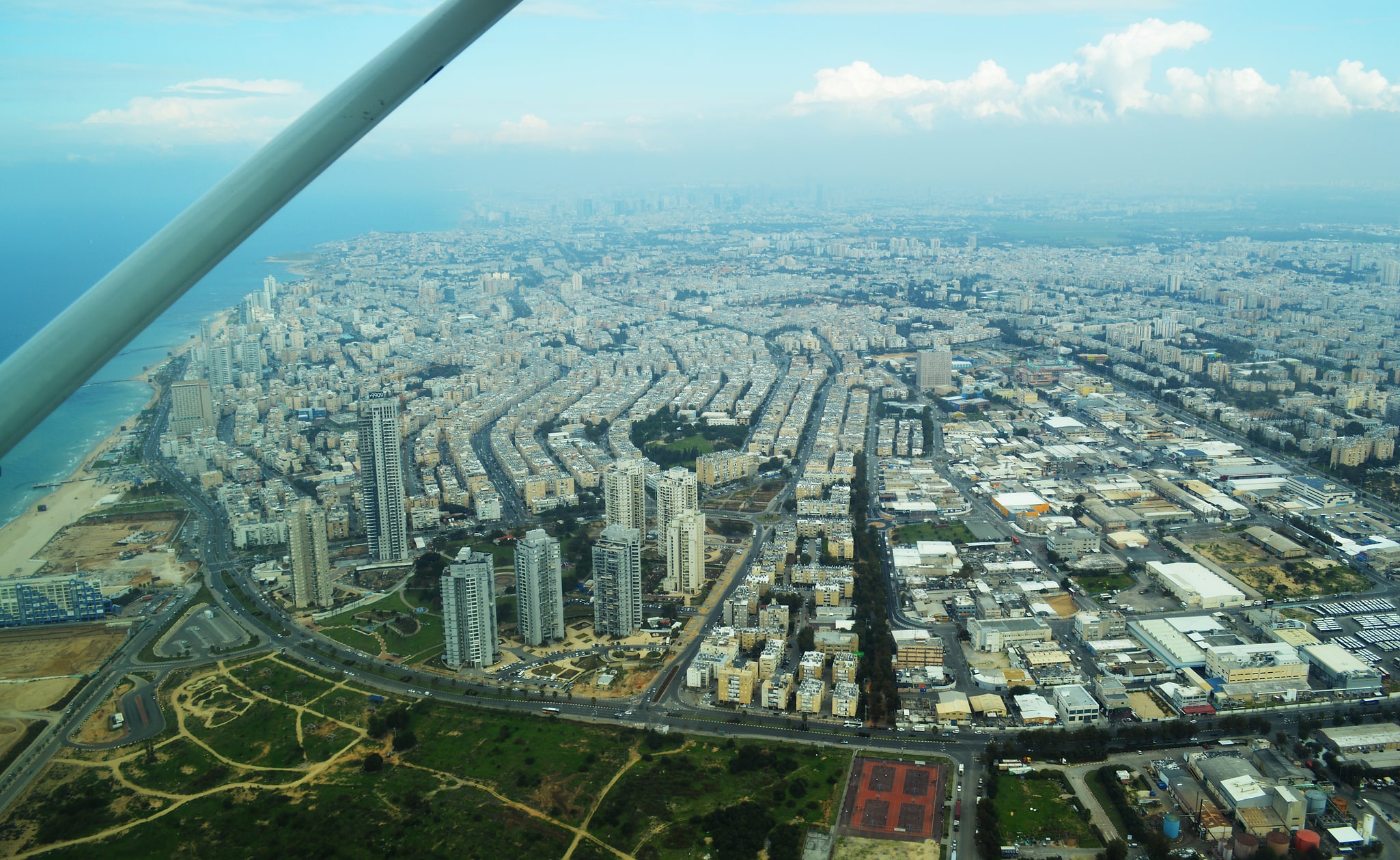 Bat Jam, Israel