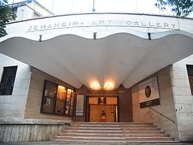 jehangir art gallery mumbaj