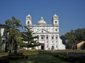 Igreja da Nossa Senhora da Divina Providência e Convento de São Caetano