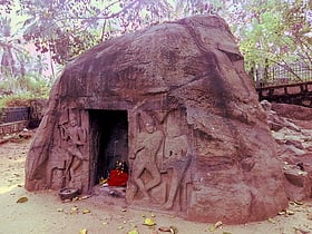 vizhinjam cave temple thiruvananthapuram