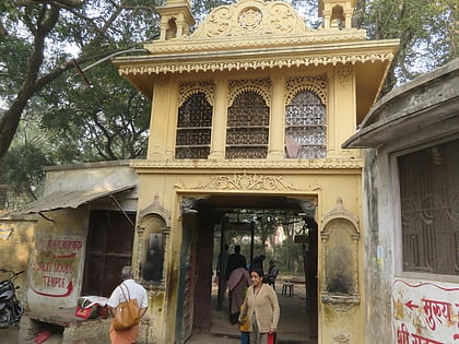 sankat mochan temple waranasi