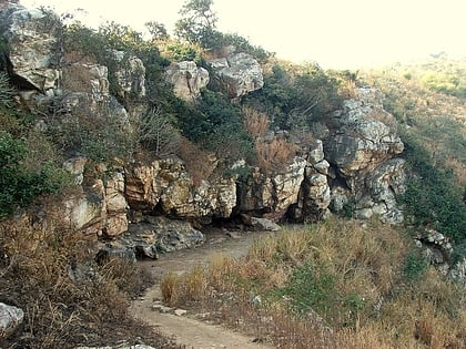 Grotte de Saptaparni