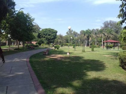 topiary park czandigarh