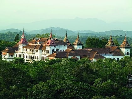 kowdiar palace thiruvananthapuram